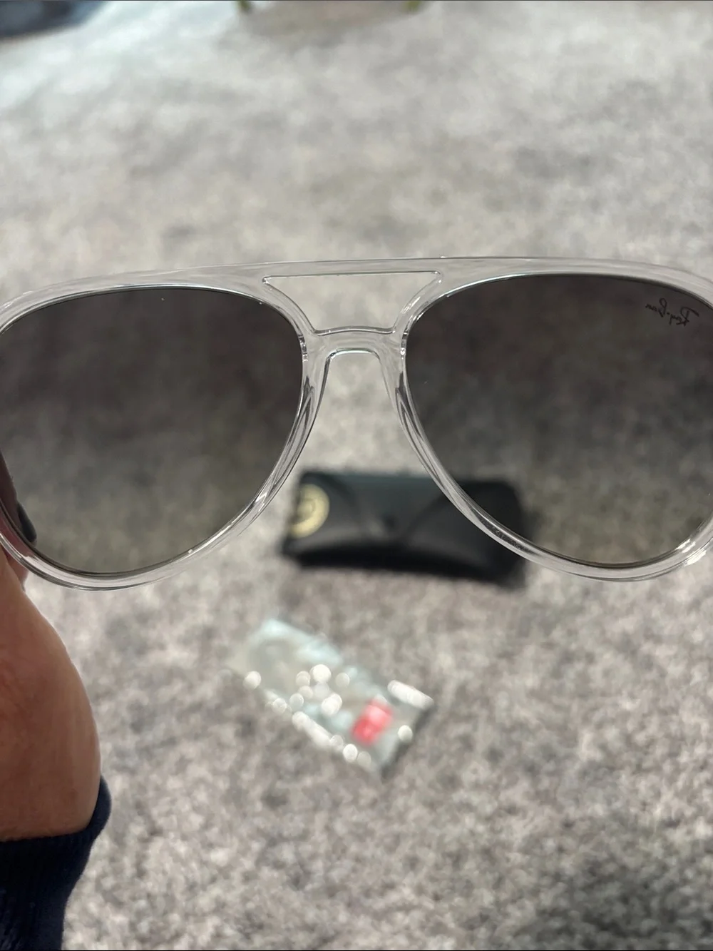 New in Case Ray-Ban Aviator Pilot Sunglasses